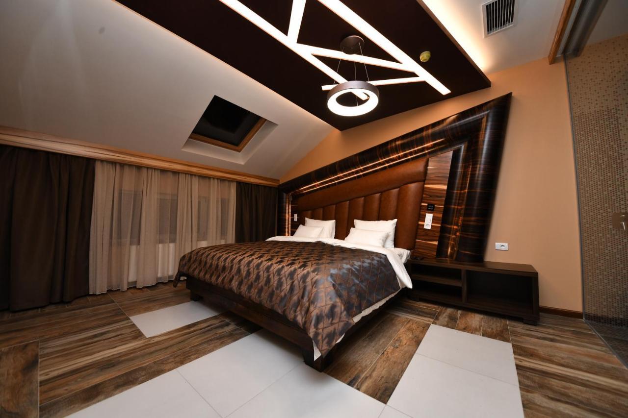Hotel Havana Лозница Екстериор снимка