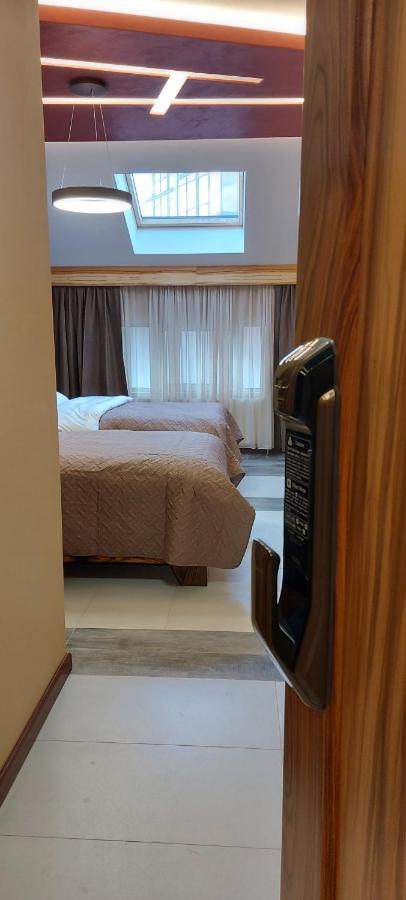 Hotel Havana Лозница Екстериор снимка