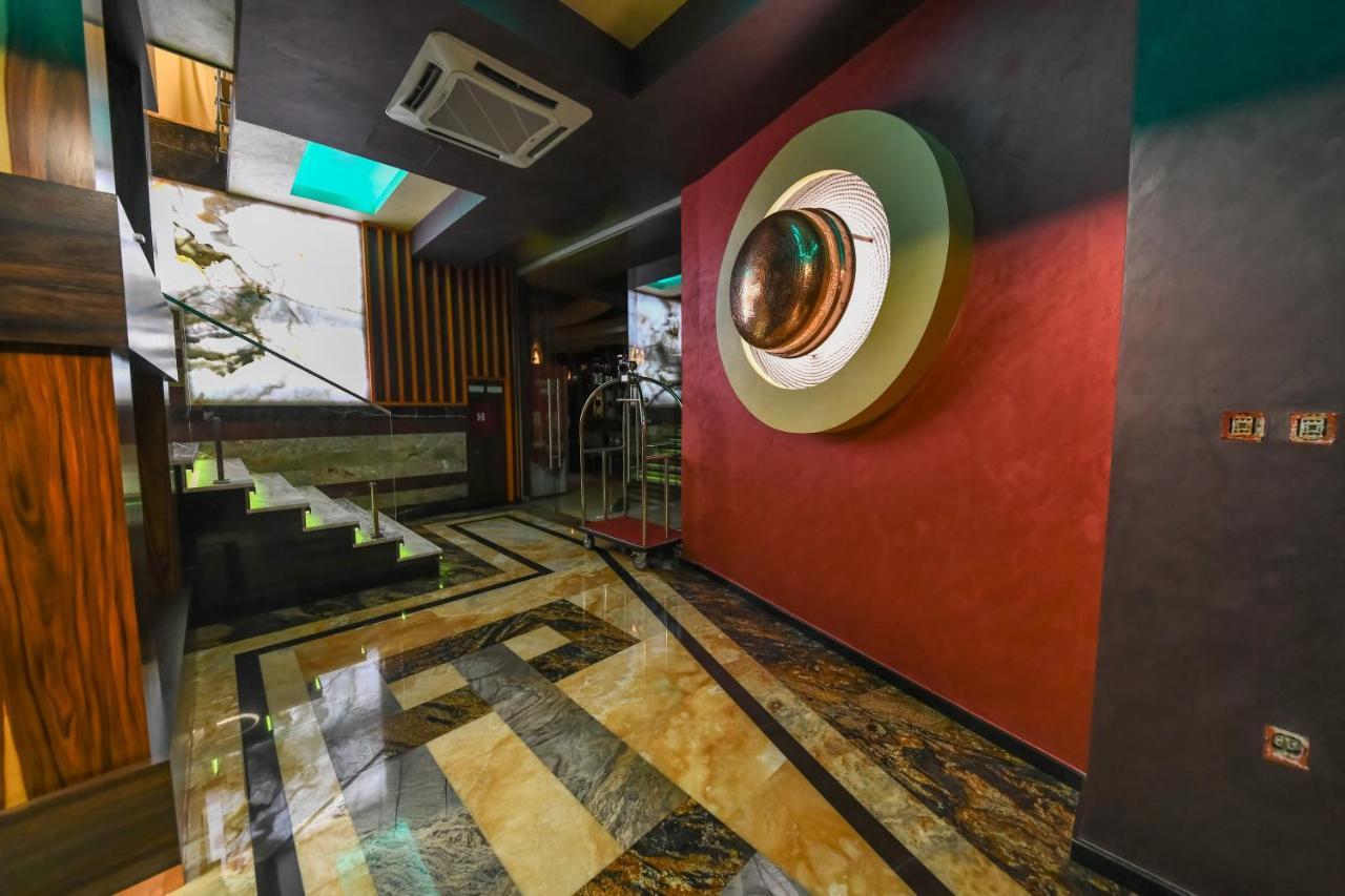 Hotel Havana Лозница Екстериор снимка