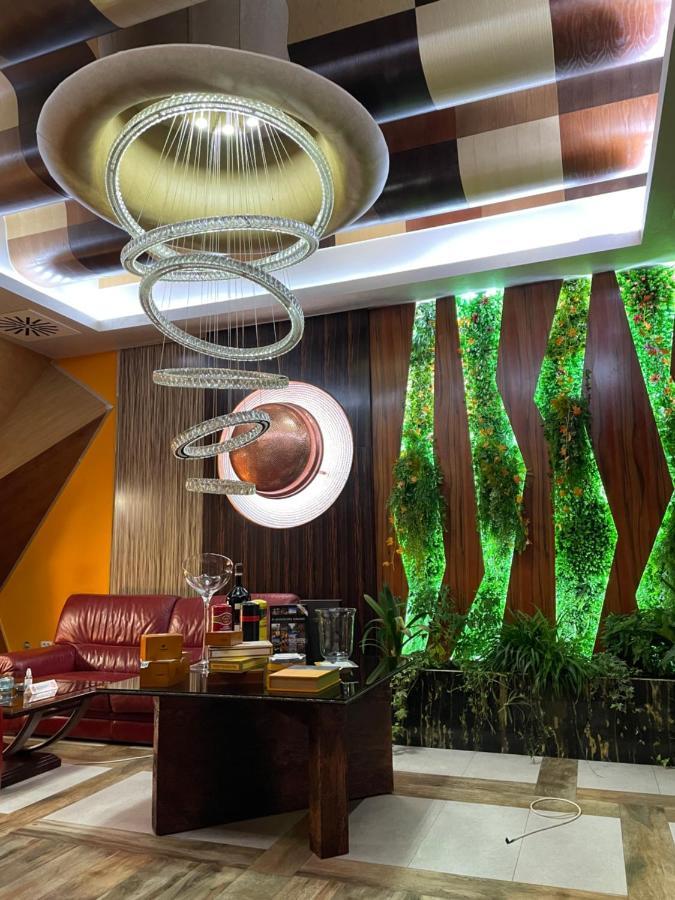 Hotel Havana Лозница Екстериор снимка